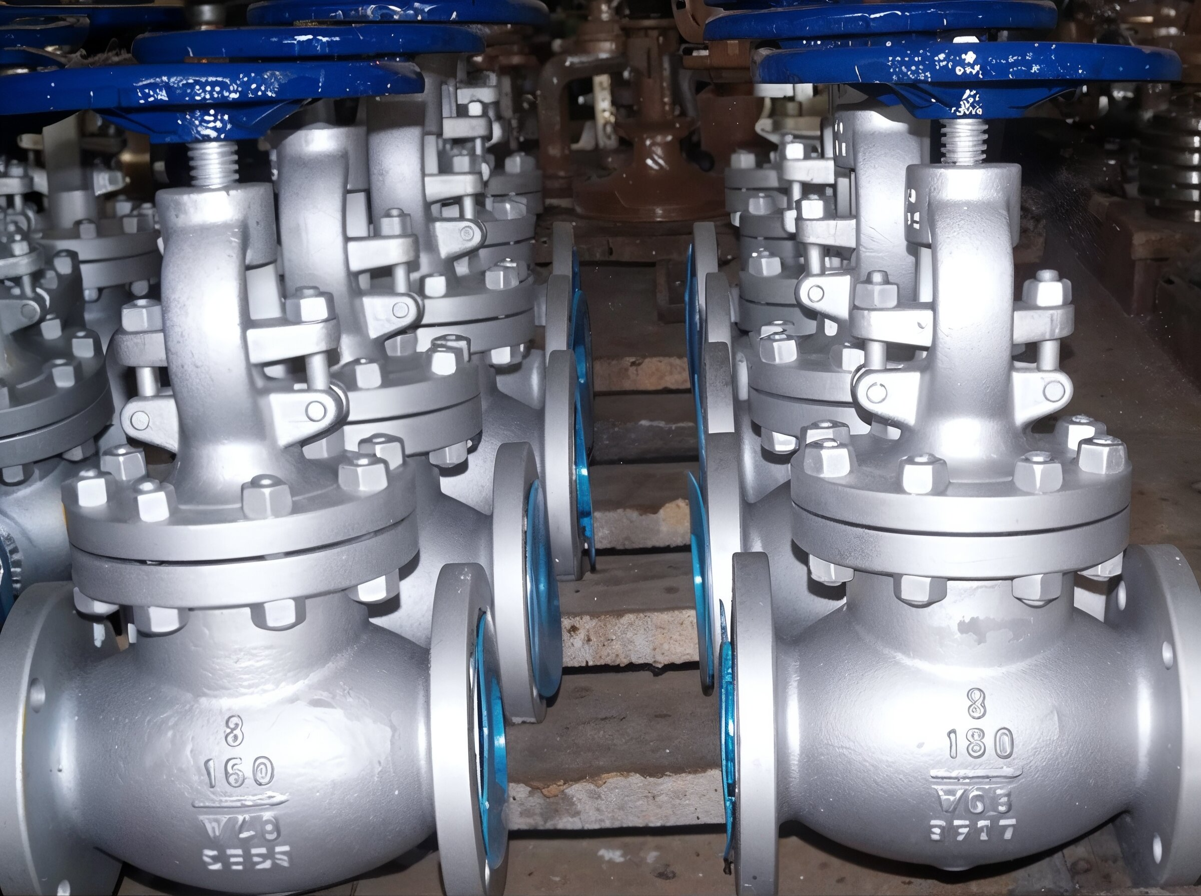 How Does a Globe Valve Work to Control Fluid Flow?
